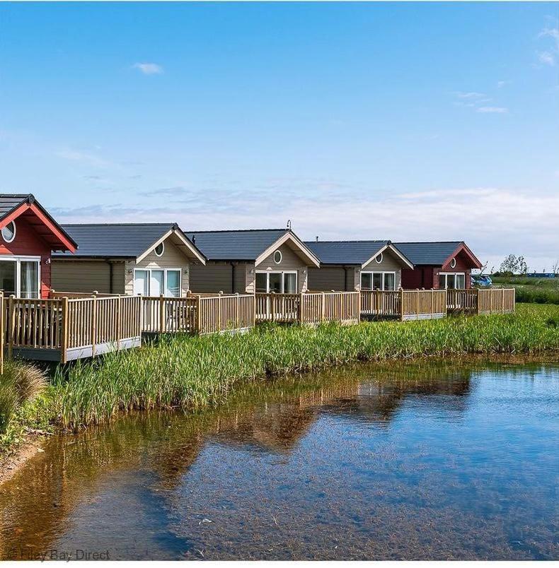 The Lake House At The Bay Filey, Sleeps 4, 1 Dog Welcome For Free Too Exterior photo